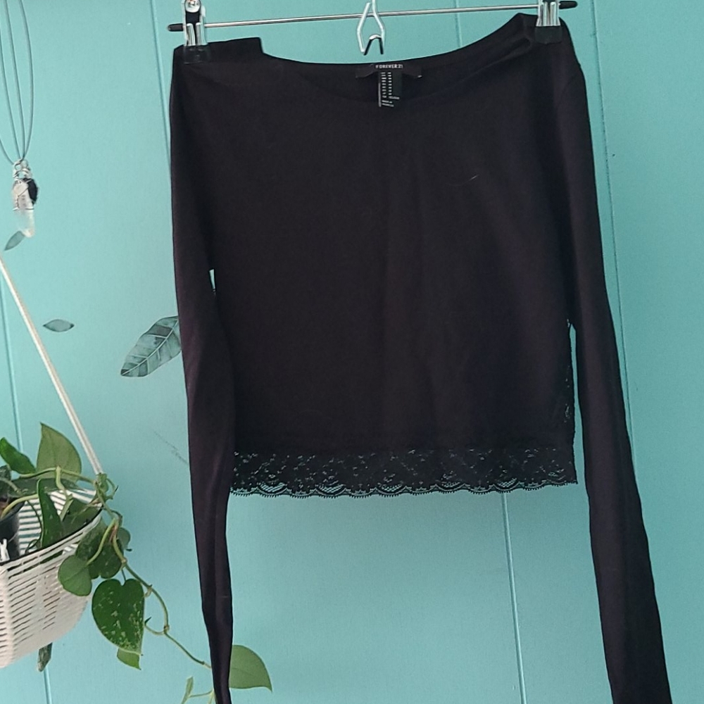 Forever 21. Medium crop top